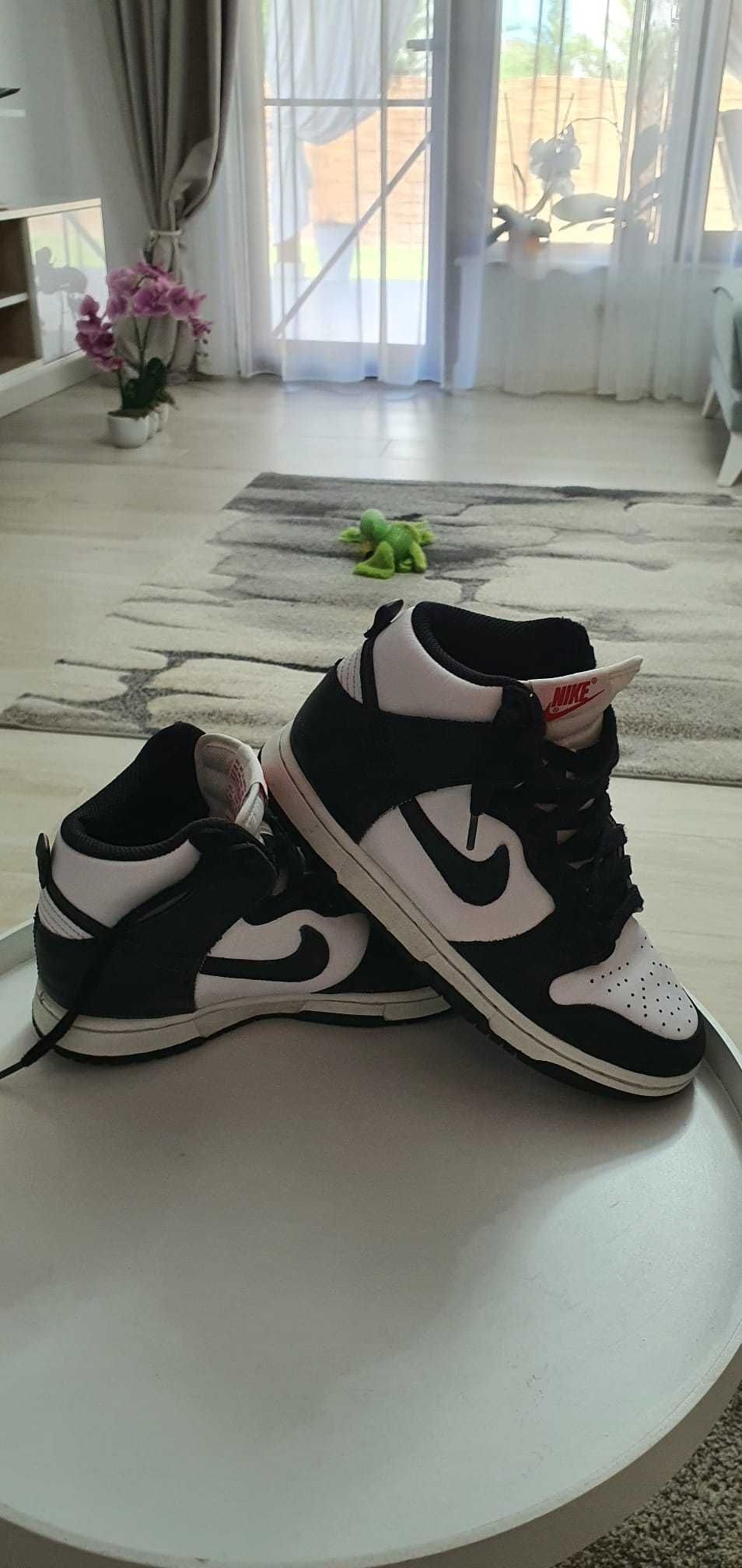 Nike Jordan Panda originali.marimea 37.5.putin folositi