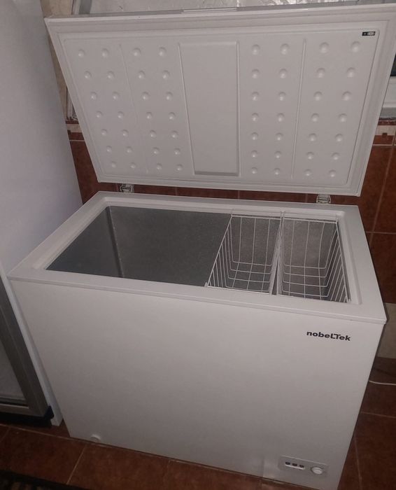 Ladă frigorifică 250 litri