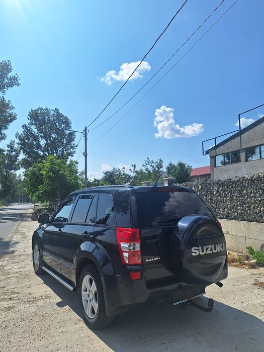 Vând sau schimb Suzuki grand Vitara 1.9ddis