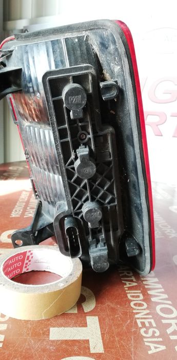 Ляв стоп VW Caddy 2010-2015