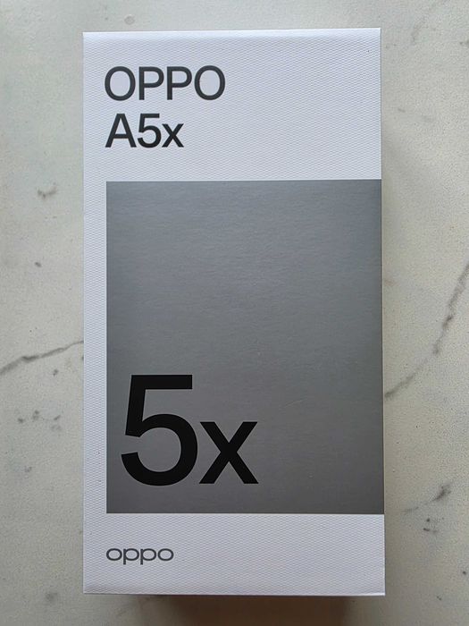 Нов Смартфон "Oppo 5x" с 2 г. гаранция + аксесоари