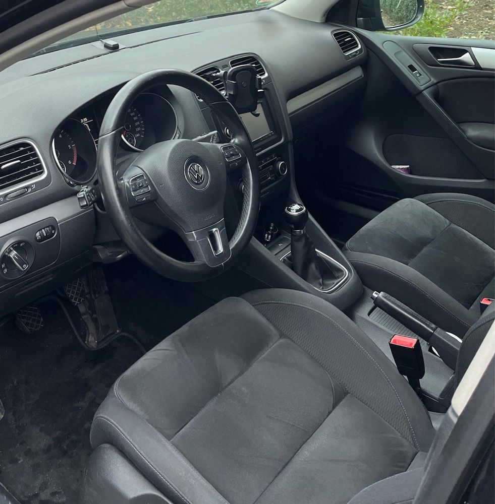 Volkswagen Golf 6   1.6TDI