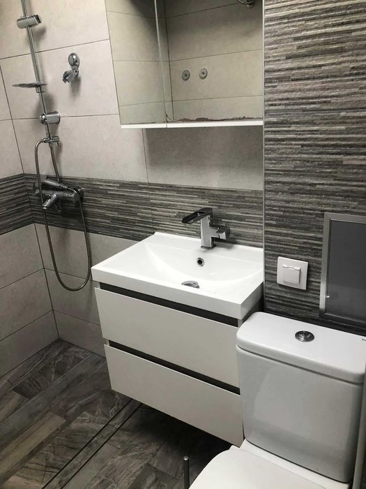 Дава се под наем Тристаен апартамент в Пловдив, Младежки Хълм - 120 кв.м за 400 € - Снимка #10