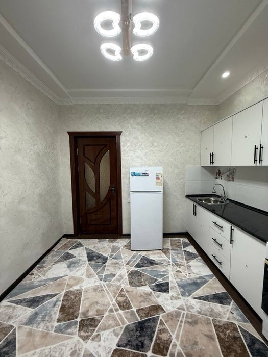 Ipotekaga 2 xona bezgluxoy Yangi domda kvartira sotiladi