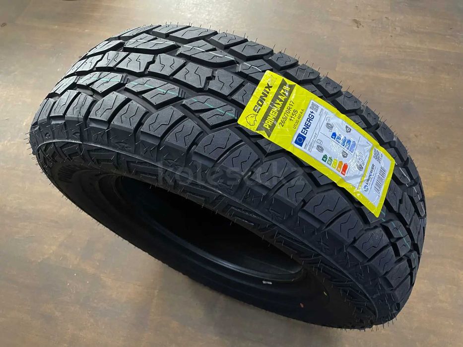 Vand anvelope noi all season,all terrain  215/65 R17 Sonix M+S