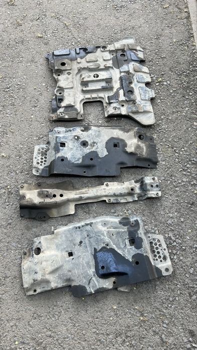 Защита двигателья Lexus 570