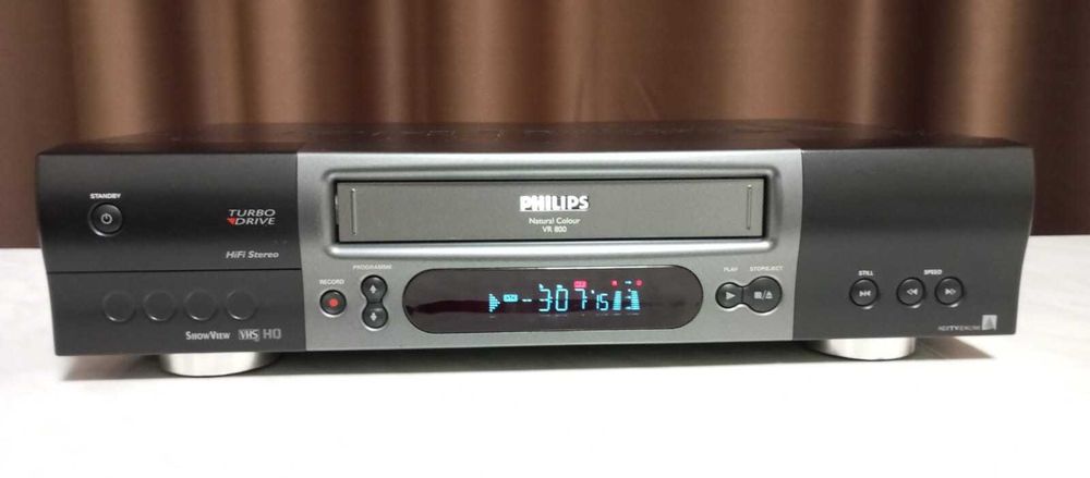 video vhs philips vr 800