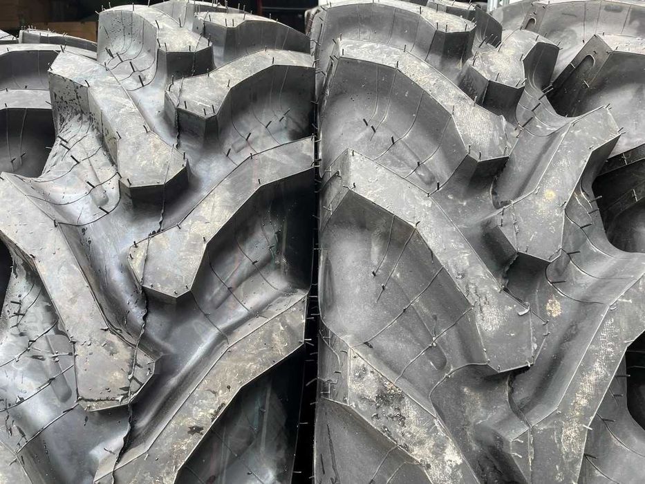 14.9-28 MRL Ranforsate Cauciucuri noi agricole de tractor spate 8PR