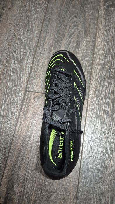 Adidas Predator League Mg fotbal