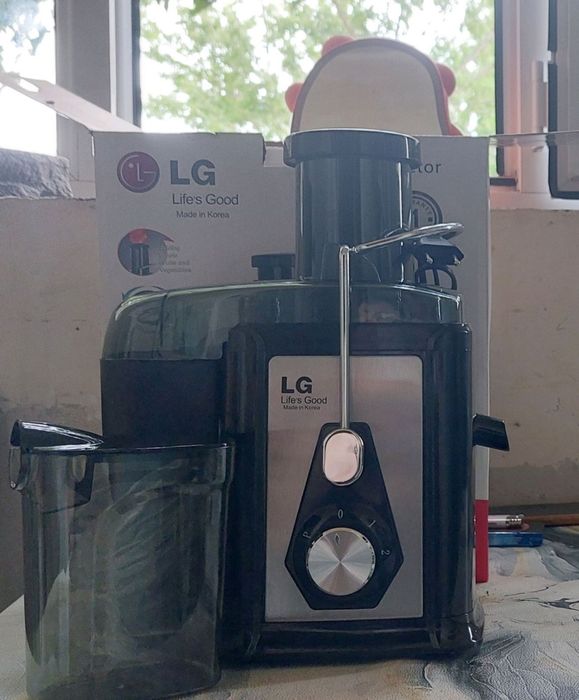 Продам новую соковыжималку