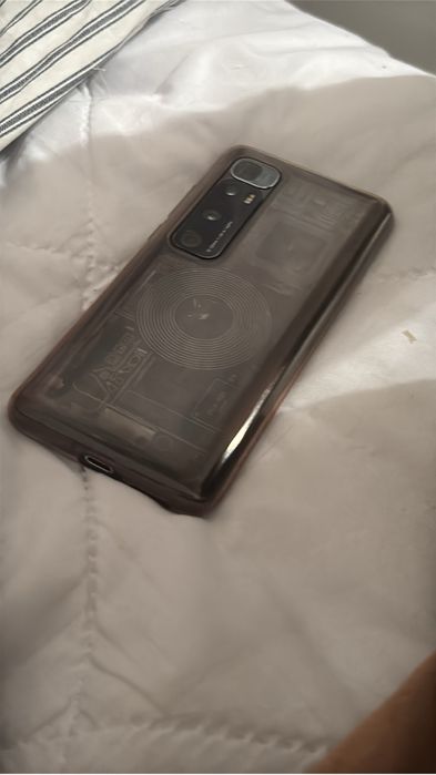 Продам ми 10 ультра