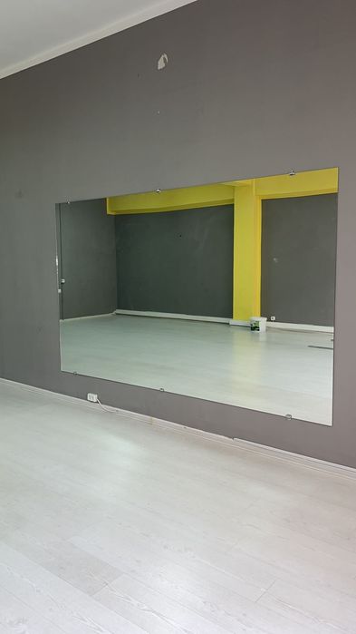 Зеркало настенное