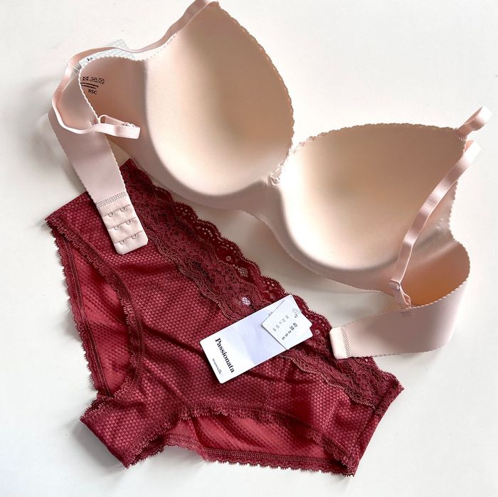 Сет от нов сутиен Skin to skin & бикини Passionata 38размер