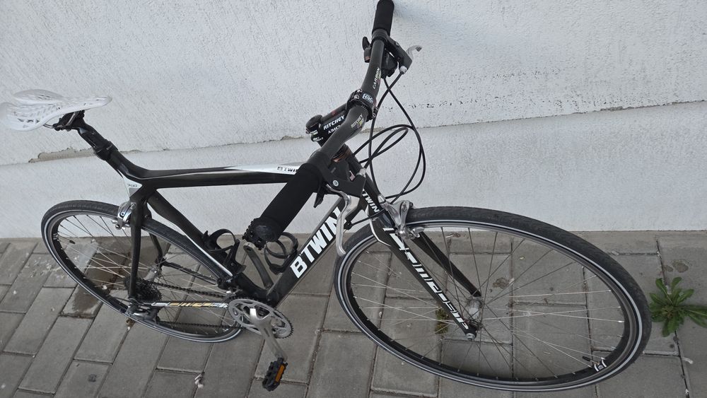 Vand Cursiera full carbon B'Twin