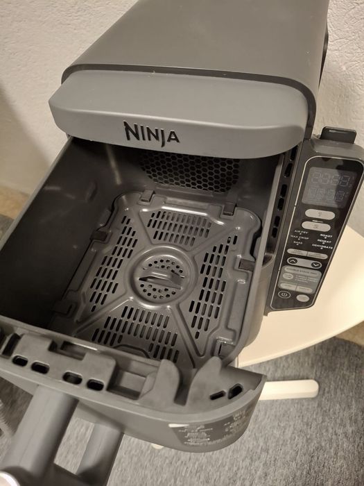 Vand AirFryer Ninja XL