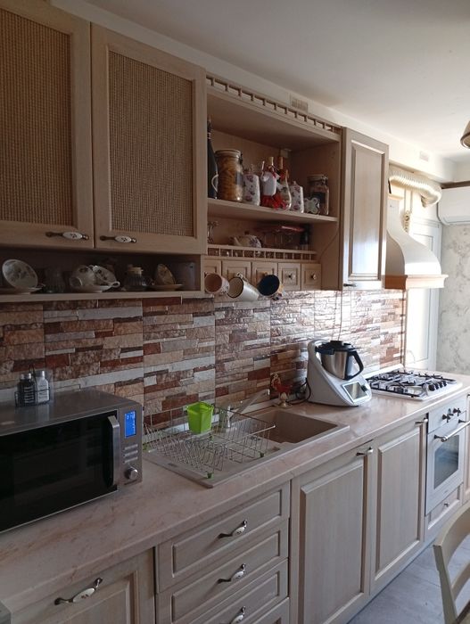 Vând apartament Car. Ștefan cel Mare, Sacele