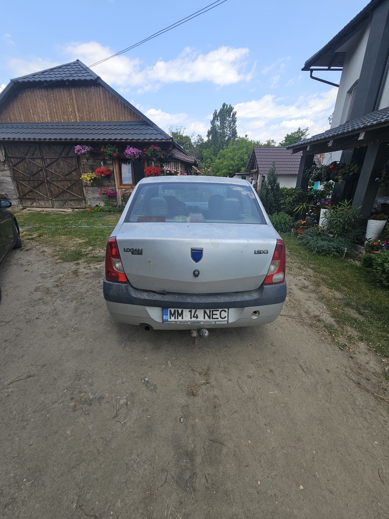 Vând Logan 1,5 dci,  diesel