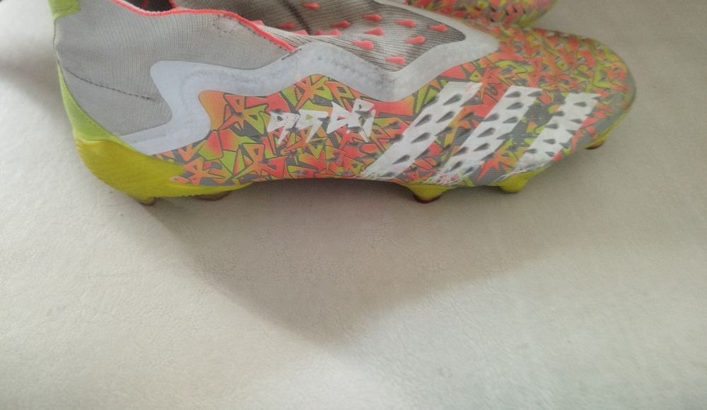 Продаю свои бутсы Адидас предатор