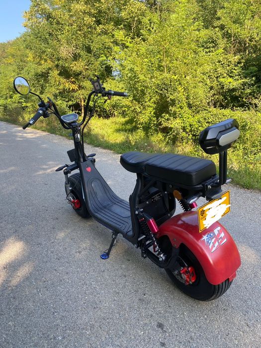 Scuter electric trotty vagabond ca nou