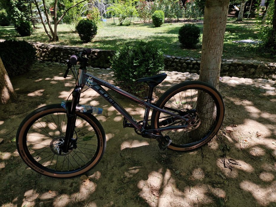 Cube flying circus | dirt-bike