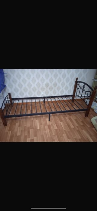 Кровать сатылады 20000.