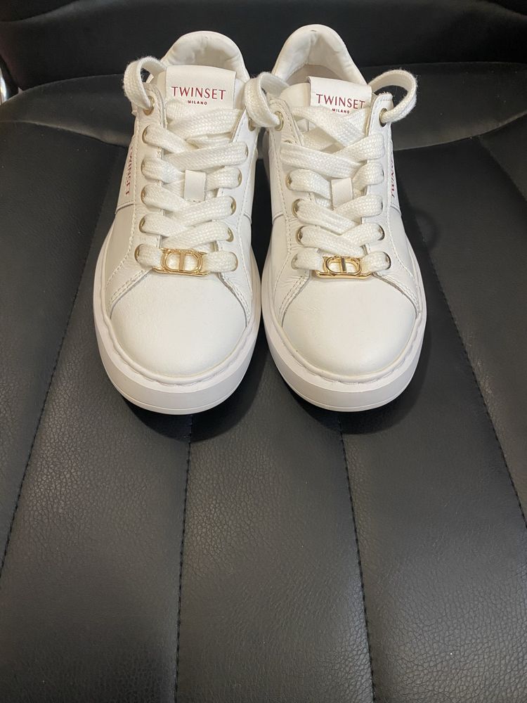 Сникърси TWINSET