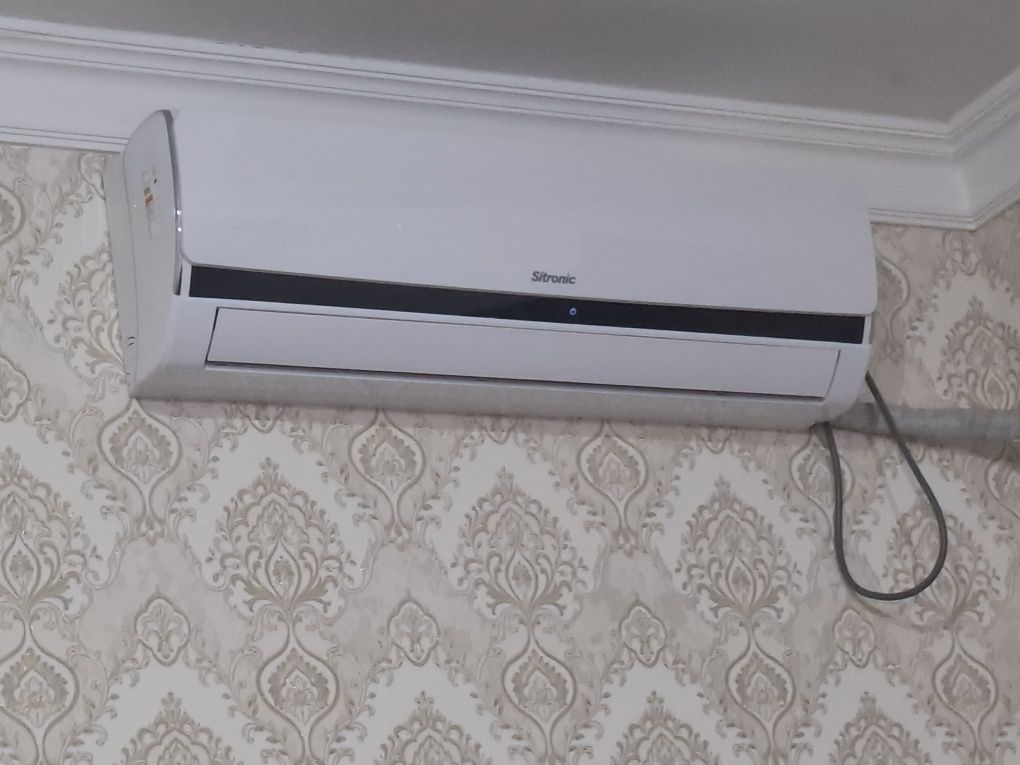 Ishlatilgan konditsioner sotiladi 24 tali bez inverter SITRONIC .