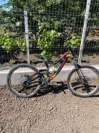 Vând urgent !Specialized demo 8 2013 limited edition carbon