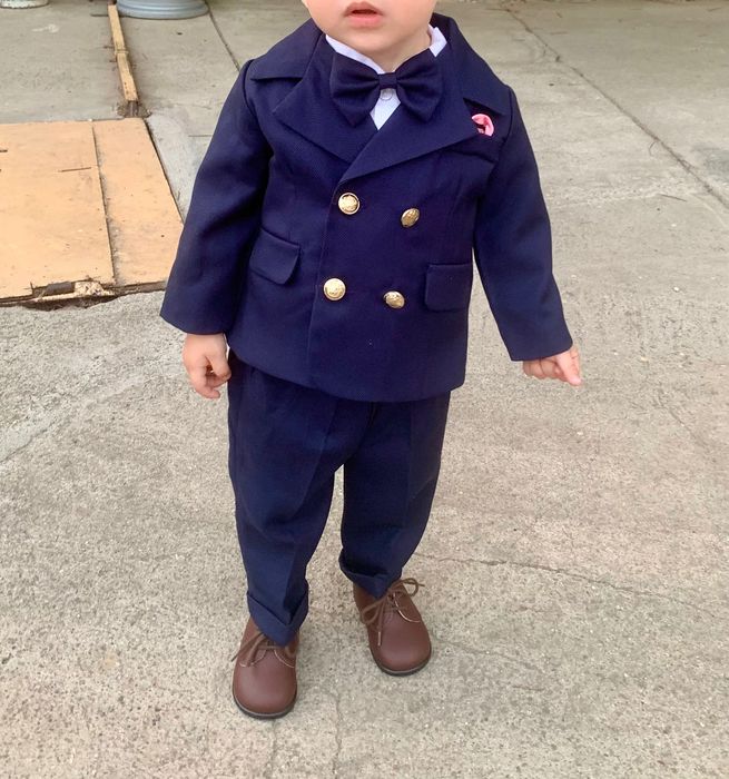 Costum mărimea 9-12 luni