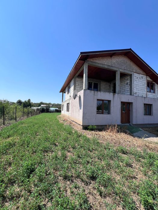 Casa de vanzare in Radovanu judetul Calarasi
