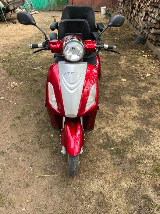 Motocicletă electrică