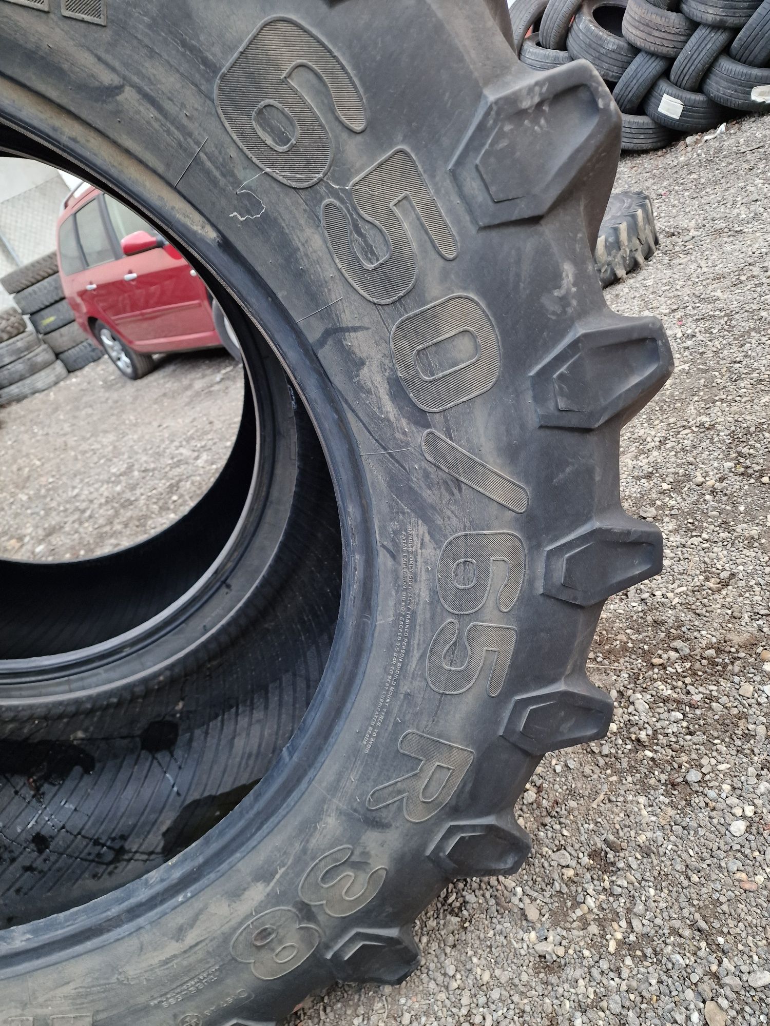 650/65R38 cauciucuri Pirelli