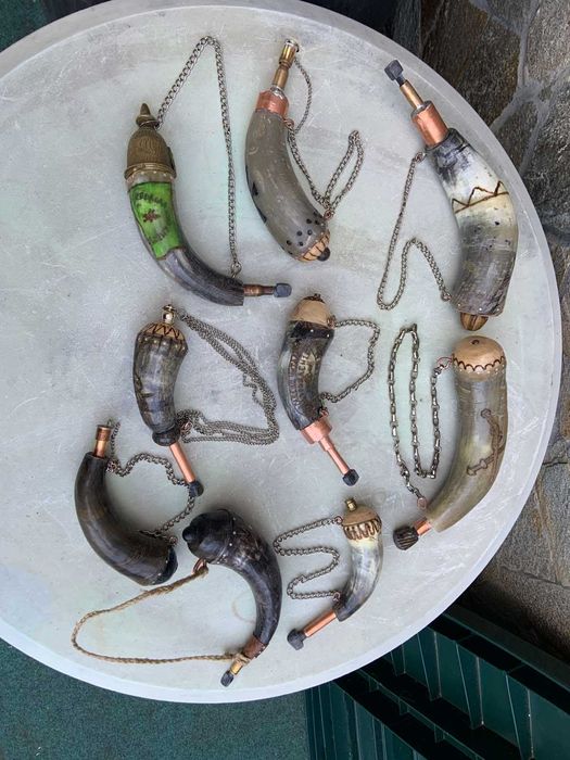 Барутница 9 броя