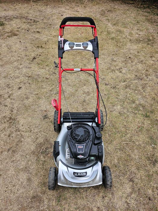 СамоХодна Косачка Briggs&Stratton Mauri