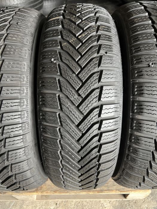 4 anvelope de iarna 185/65/15 Michelin 7.6 mm!