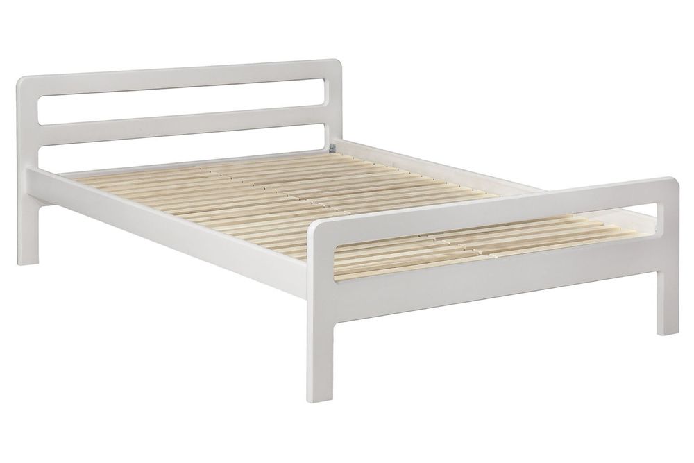 Кровать деревянный