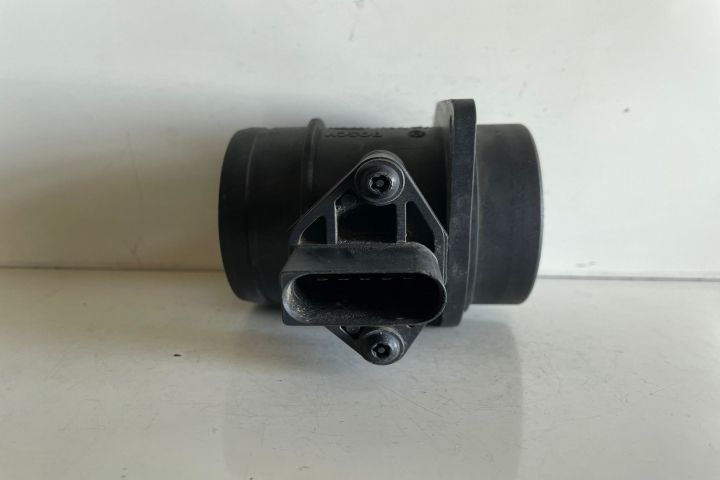 Debitmetru  Bosch 0281002531 Volkswagen VW Touran prima generatie ser