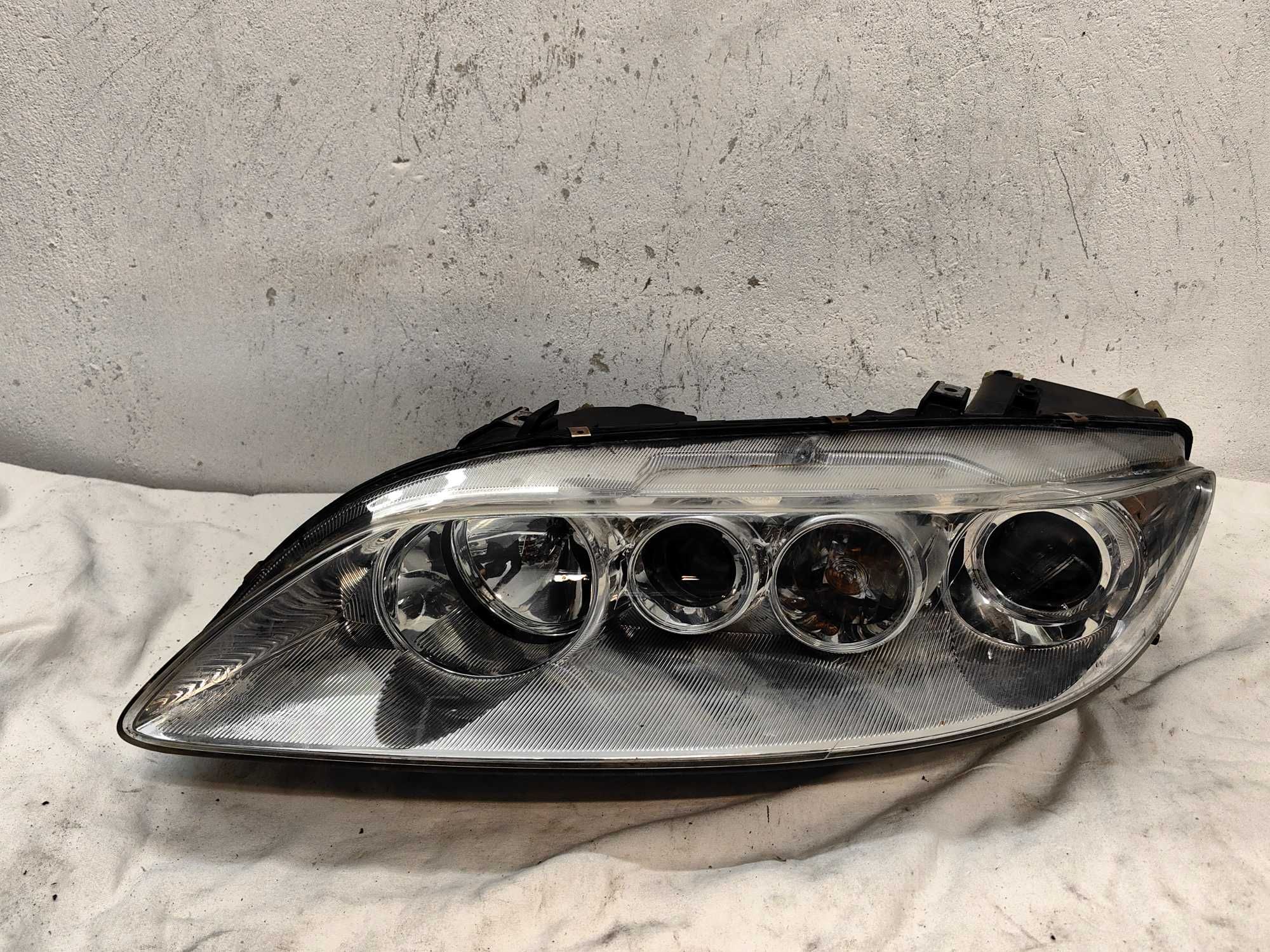 Оригинални  фарове  Мазда 6  Mazda 6 Xenon