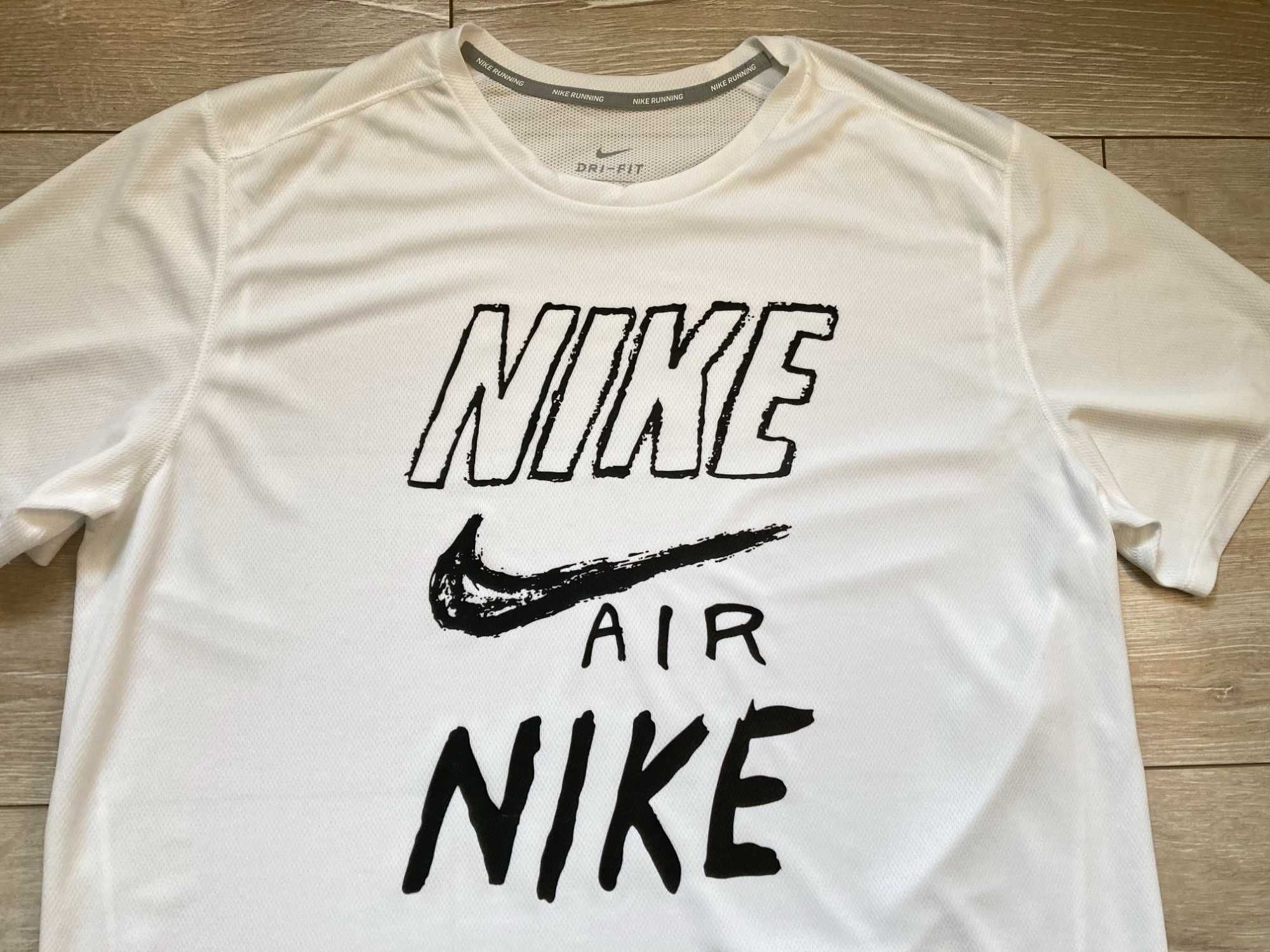 Найк Nike AIR Breathe Dri Fit Running мъжка тениска за бягане XL