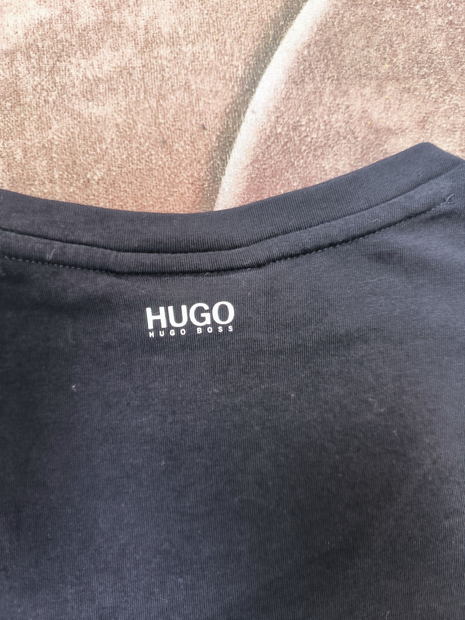 Hugo Boss тениска XL
