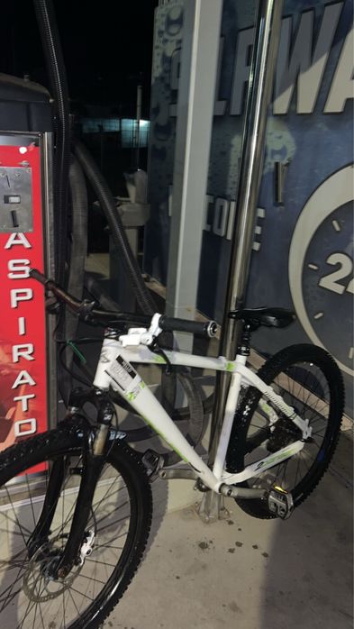 Vand cadru dirt jupmper marime M 27,5