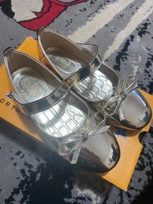 Обувь балетка золото