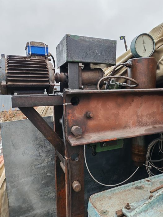 Пресс ОКС1671 40 тонн гидравлический.