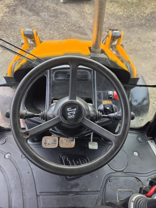 Buldoexcavator Jcb 3cx 2014