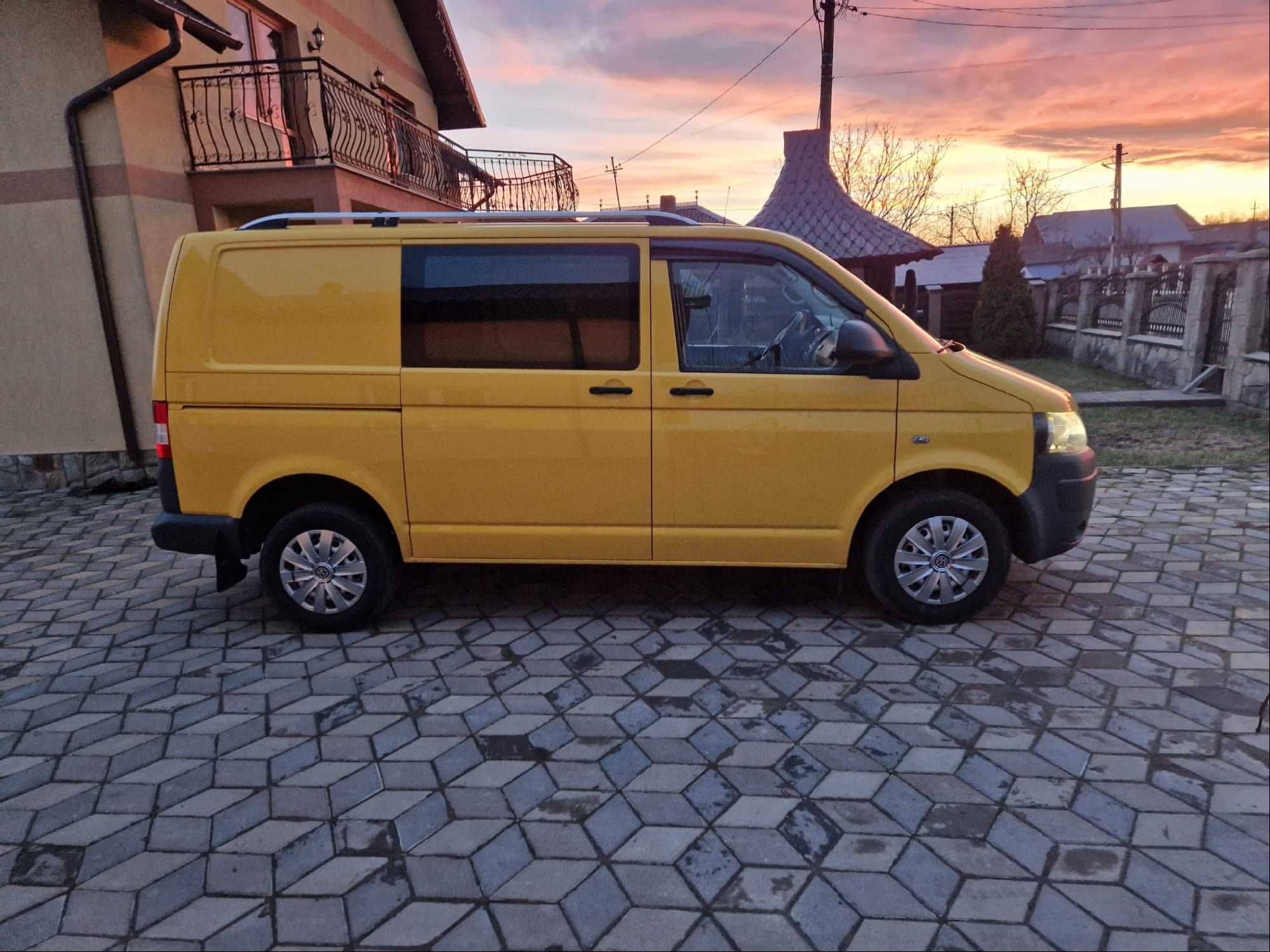 Volkswagen transporter T5 T5 facelift T6