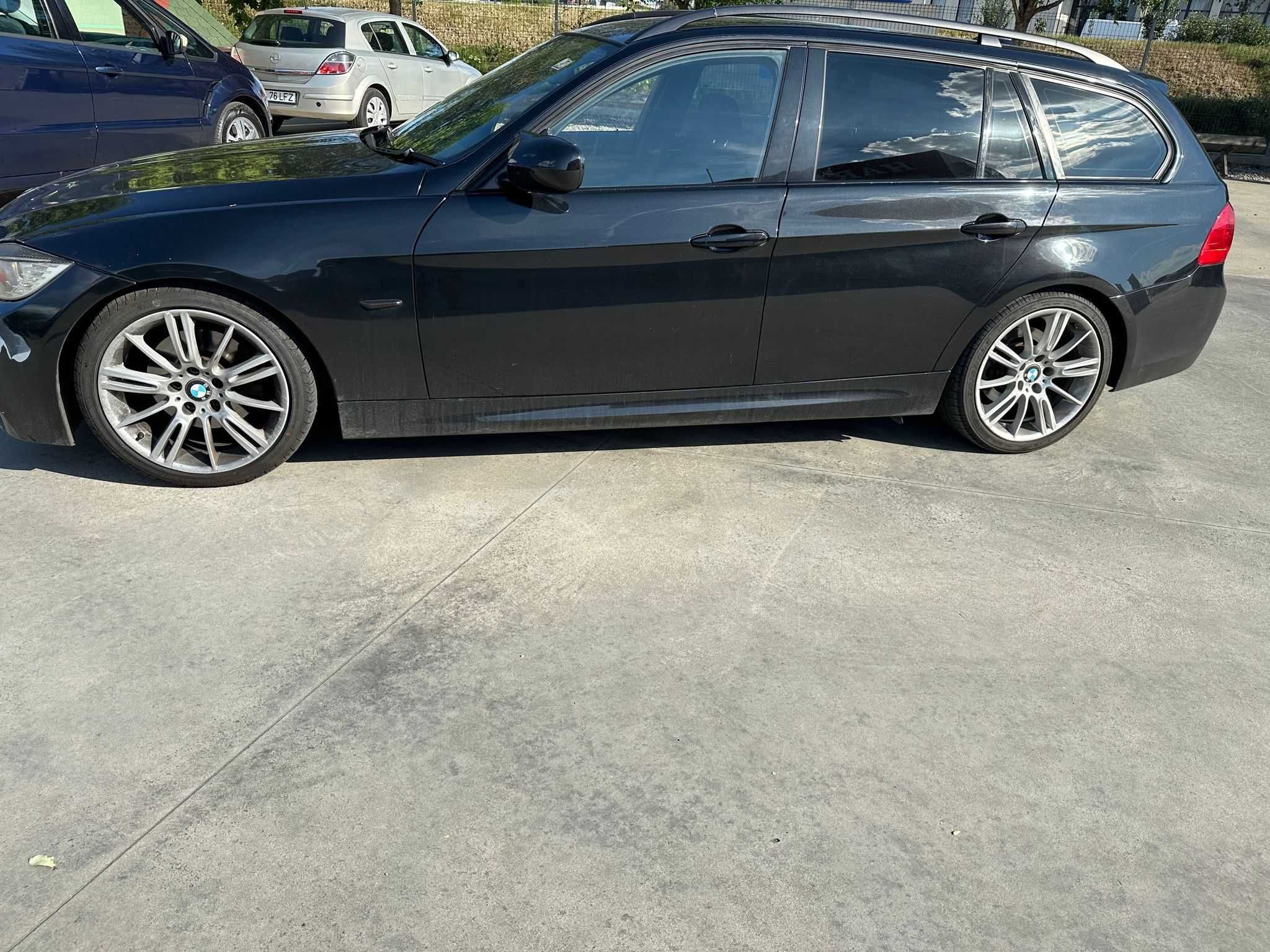 Bara capota far usa aripa trager M Facelift BMW E90 E91 Seria 3