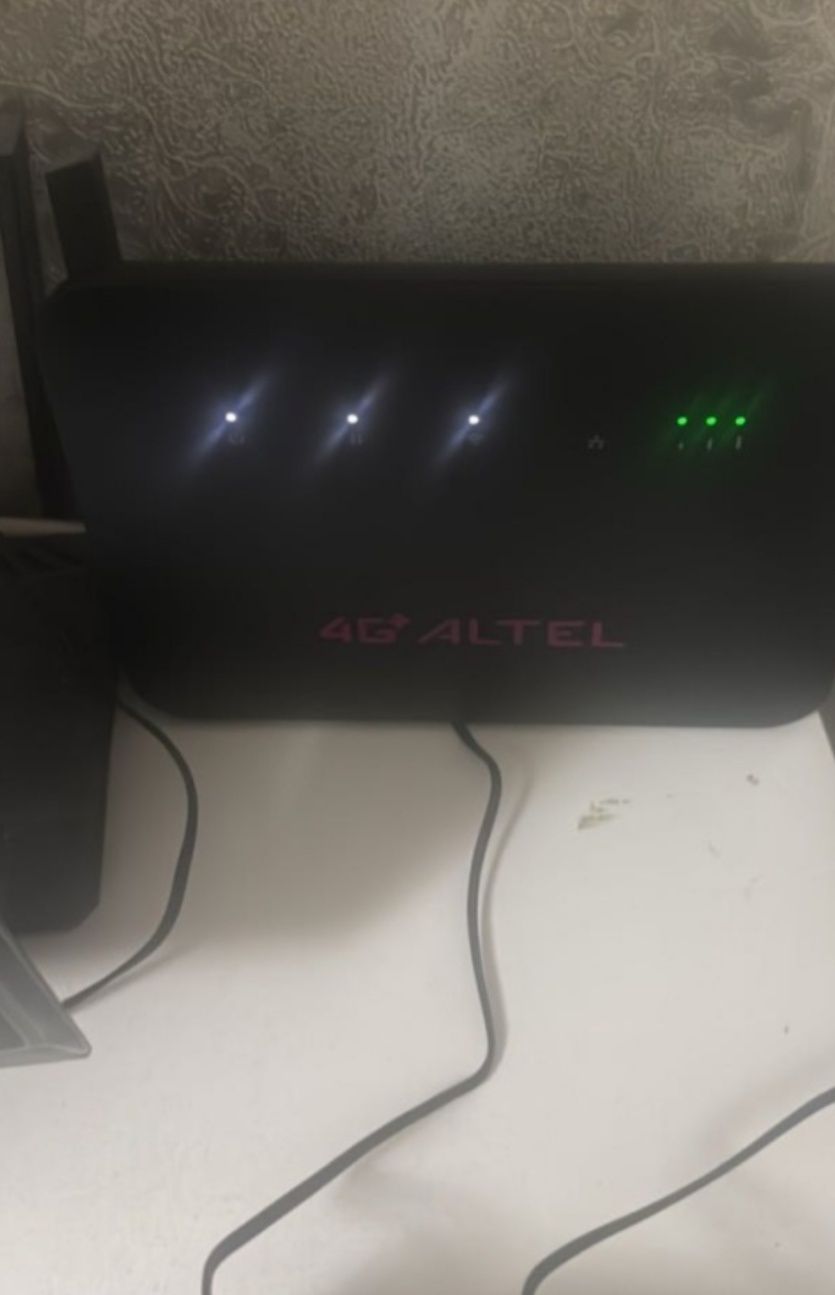 Роутер Алтел в хорошем состоянии