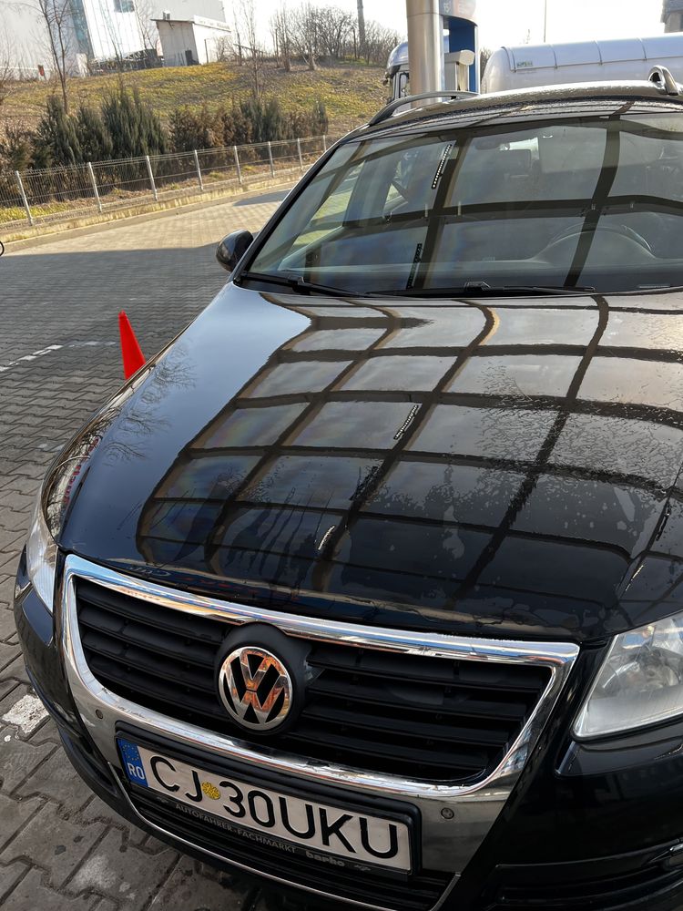 Vand  sau schimb(plus diferenta)passat b6 an 2007