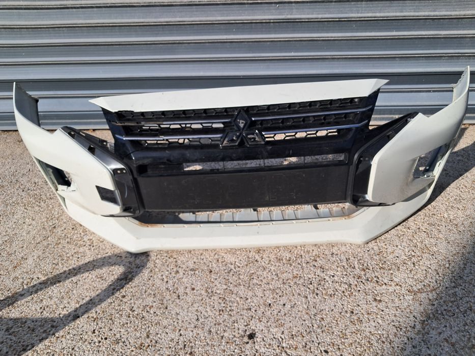 Предна броня Mitsubishi Spase Star 3,,  2018/22 г