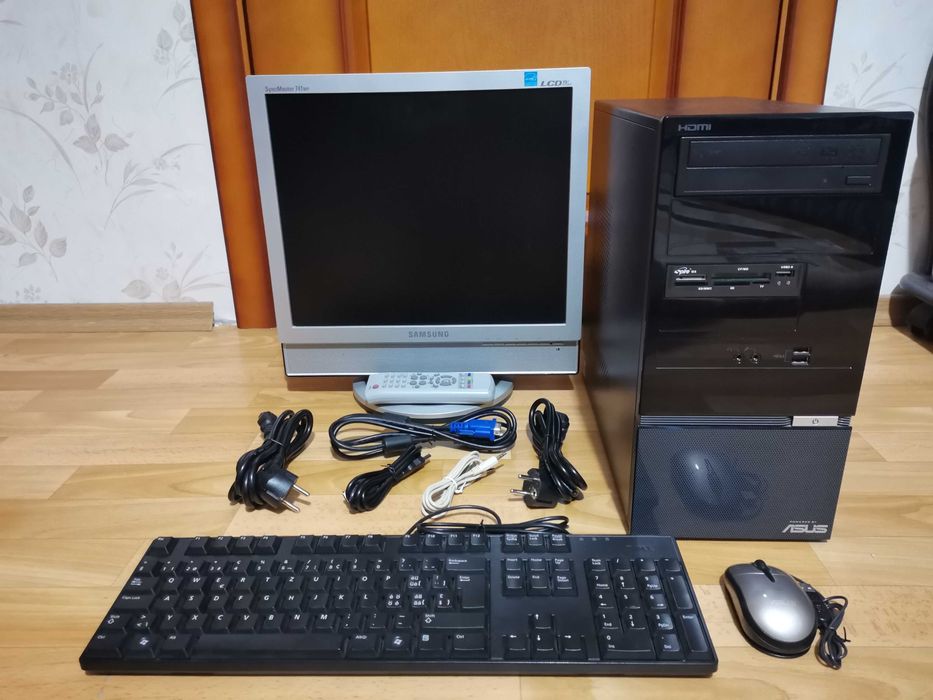 Asus настолен компютър за офис работа